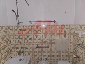 Apartamento T1 para Venda em Mina de Água