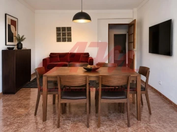 Apartamento T1 para Venda em Mina de Água