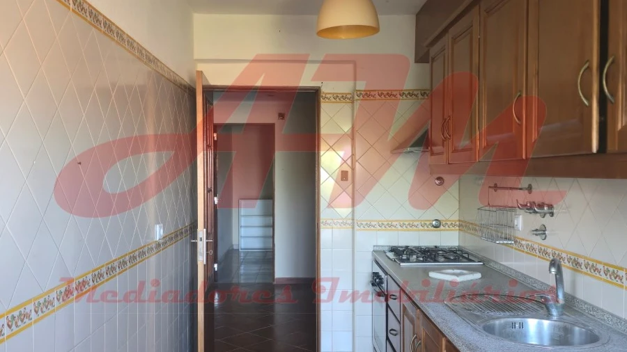 Apartamento T1 para Venda em Mina de Água