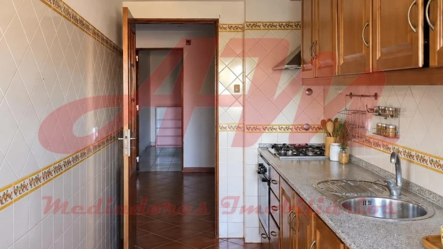 Apartamento T1 para Venda em Mina de Água