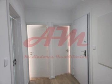 Apartamento T2 para Venda em Falagueira-Venda Nova