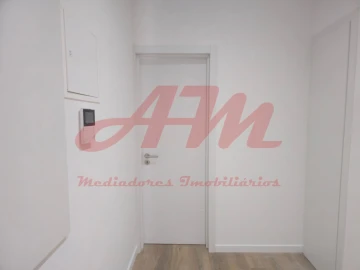 Apartamento T2 para Venda em Falagueira-Venda Nova