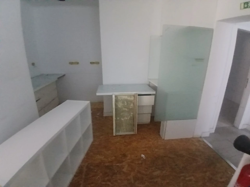 Loja para Venda em Alfragide Foto 4