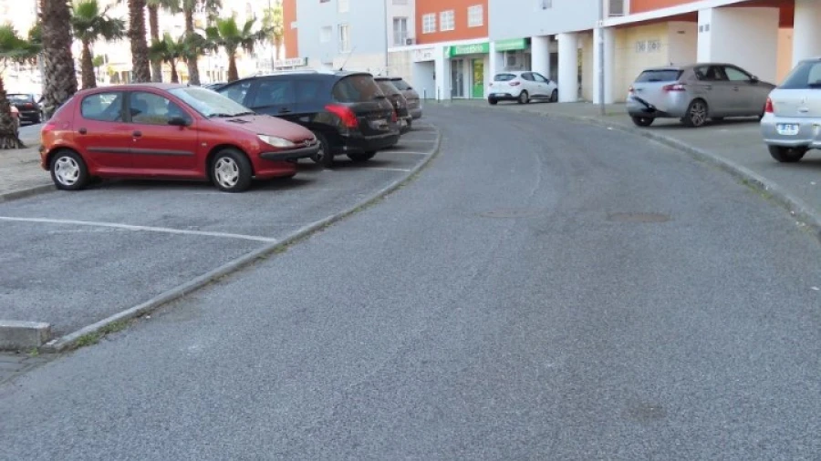 Loja para Venda em Alfragide