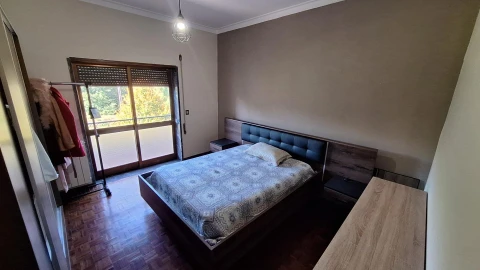 Moradia T4 para Venda em Calde