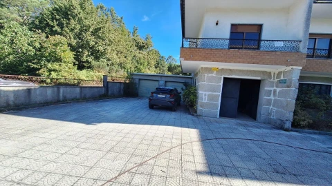 Moradia T4 para Venda em Calde