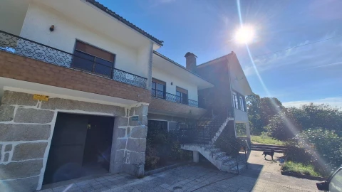 Moradia T4 para Venda em Calde