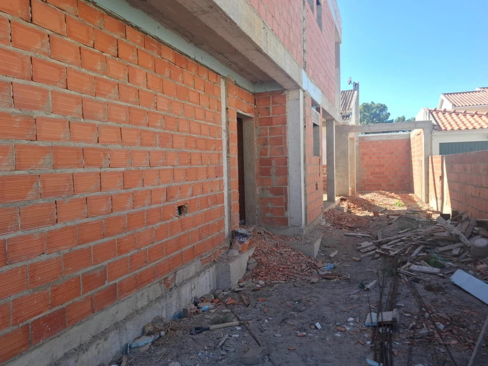 Moradia T2 para Venda em Fernao Ferro Foto 8