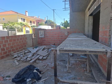 Moradia T2 para Venda em Fernao Ferro