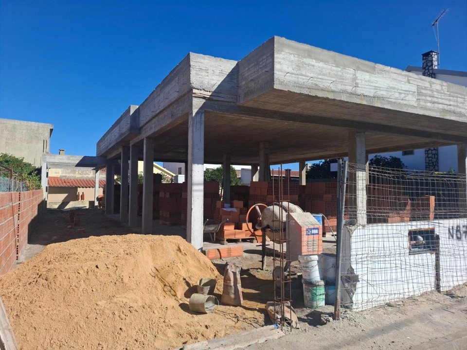 Moradia T3 para Venda em Fernao Ferro Foto 1