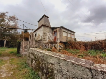 Quinta T4 para Venda em Darque