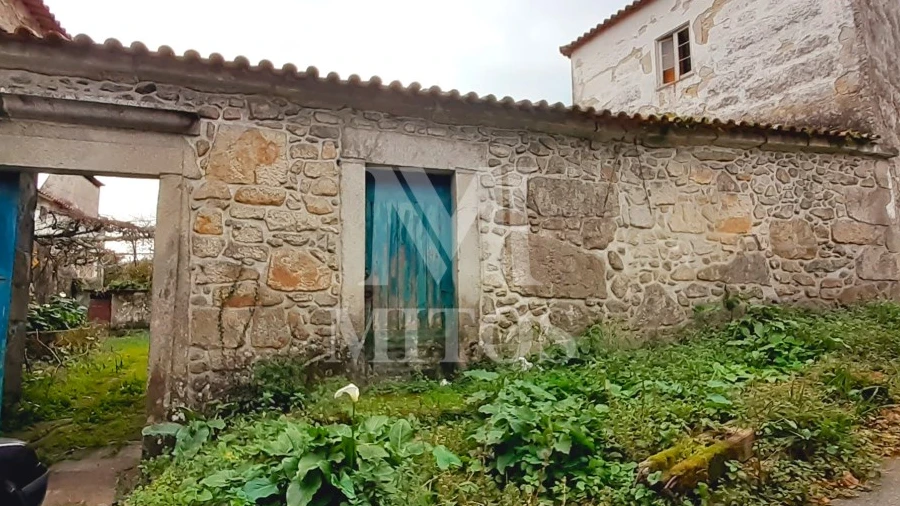 Quinta T4 para Venda em Darque