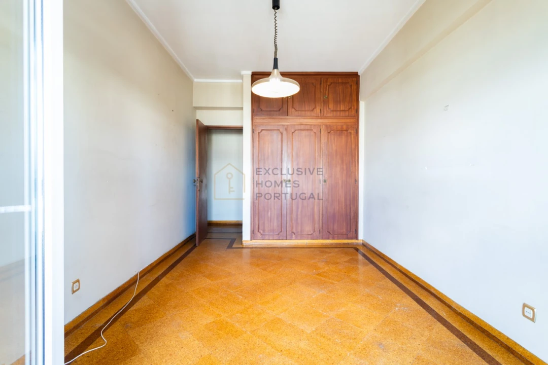 Apartamento T4 para Venda em Almada, Cova da Piedade, Pragal e Cacilhas Foto 29