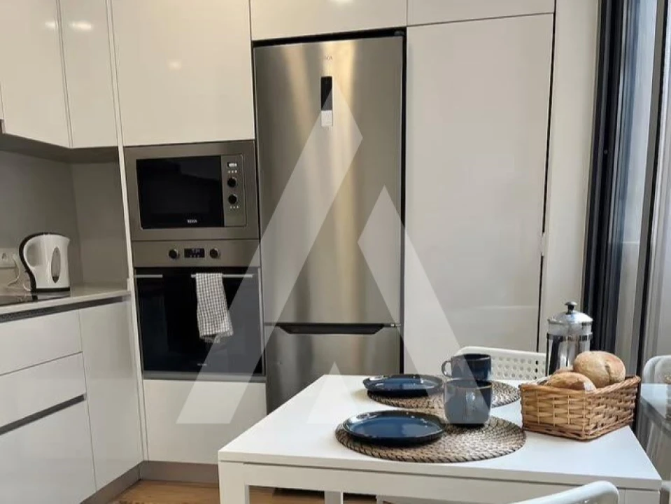 Apartamento T2 para Arrendamento em Glória e Vera Cruz Foto 8