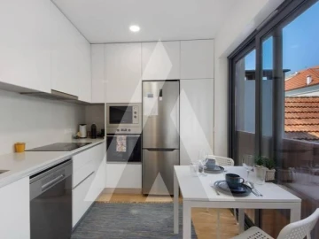 Apartamento T2 para Arrendamento em Glória e Vera Cruz