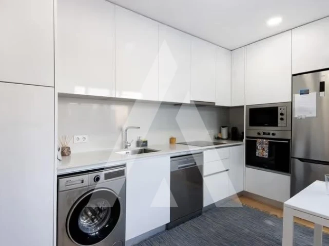 Apartamento T2 para Arrendamento em Glória e Vera Cruz Foto 6