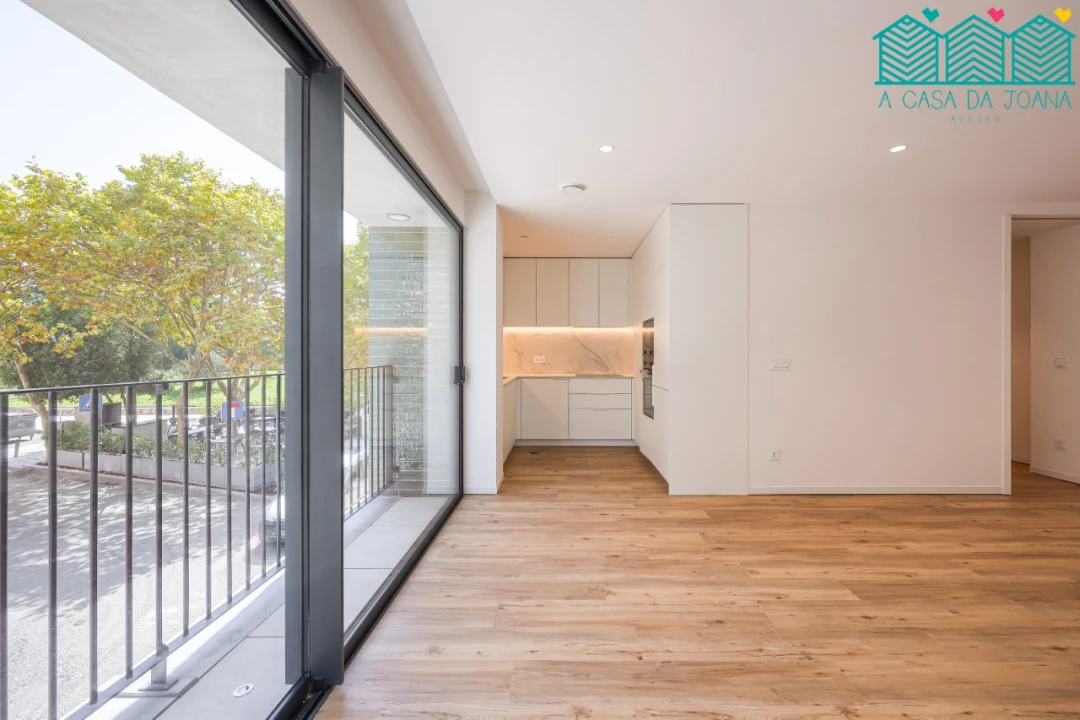 Apartamento T2 para Venda em Glória e Vera Cruz Foto 1