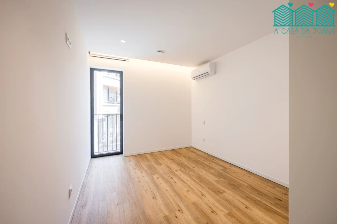 Apartamento T2 para Venda em Glória e Vera Cruz Foto 13