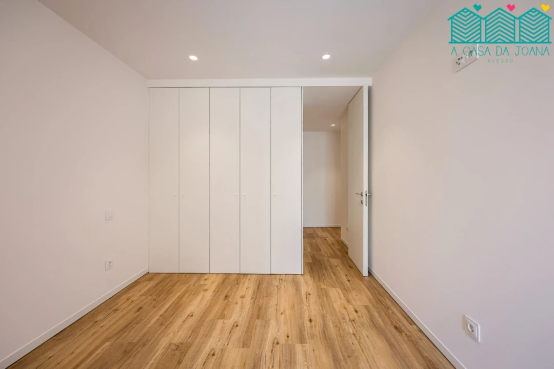 Apartamento T2 para Venda em Glória e Vera Cruz Foto 15