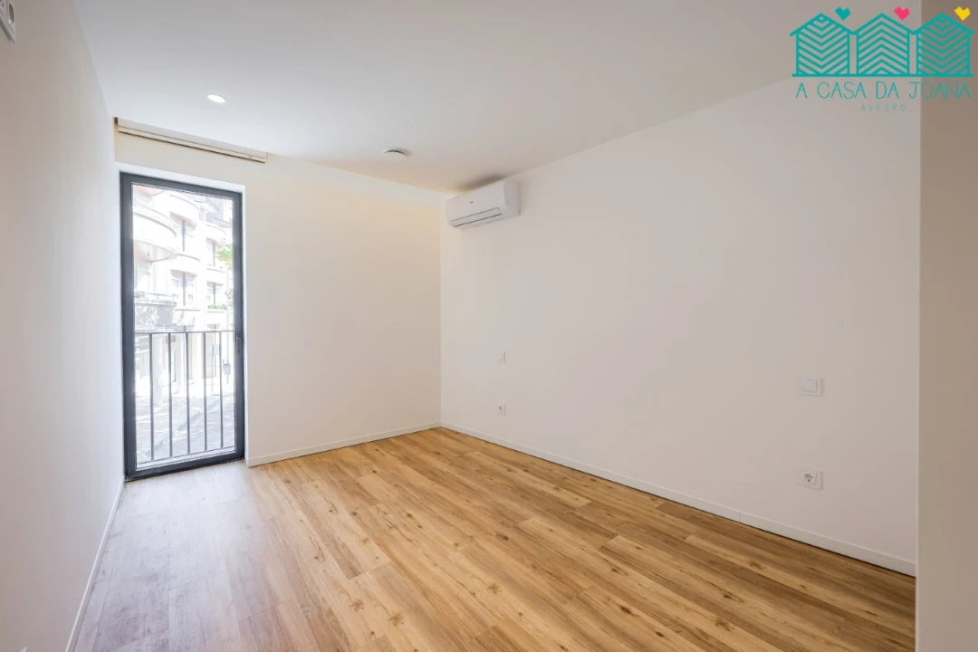 Apartamento T2 para Venda em Glória e Vera Cruz Foto 21