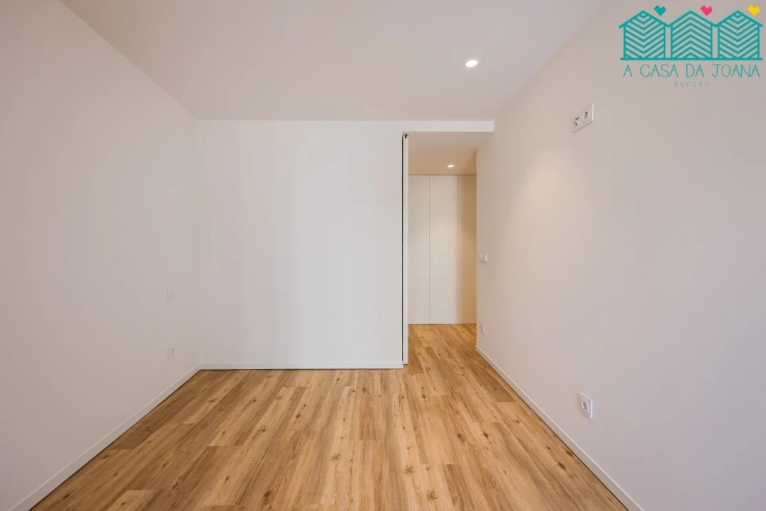 Apartamento T2 para Venda em Glória e Vera Cruz Foto 23