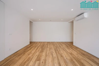 Apartamento T2 para Venda em Glória e Vera Cruz