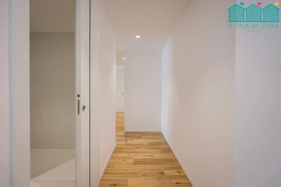 Apartamento T2 para Venda em Glória e Vera Cruz