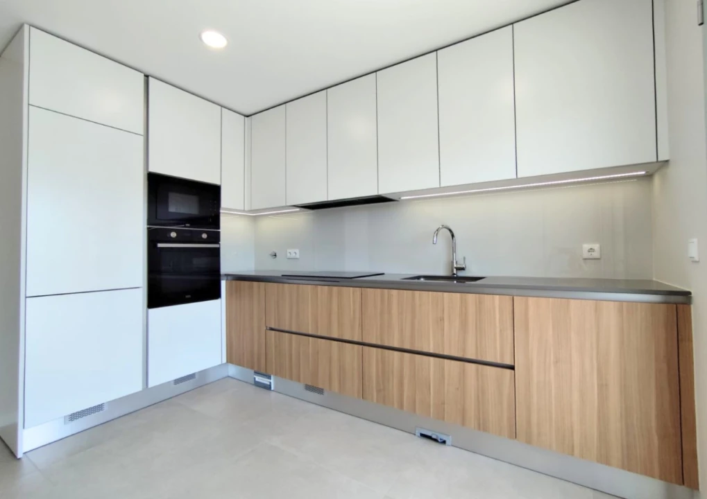 Apartamento T2 para Venda em Tavarede Foto 13