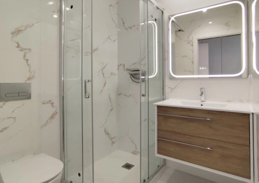 Apartamento T2 para Venda em Tavarede Foto 19