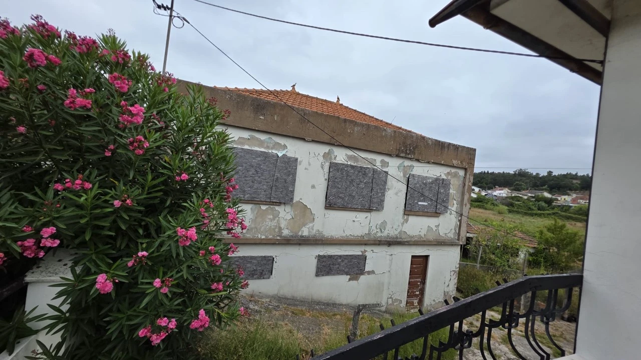 Moradia T2 para Venda em Tavarede Foto 5
