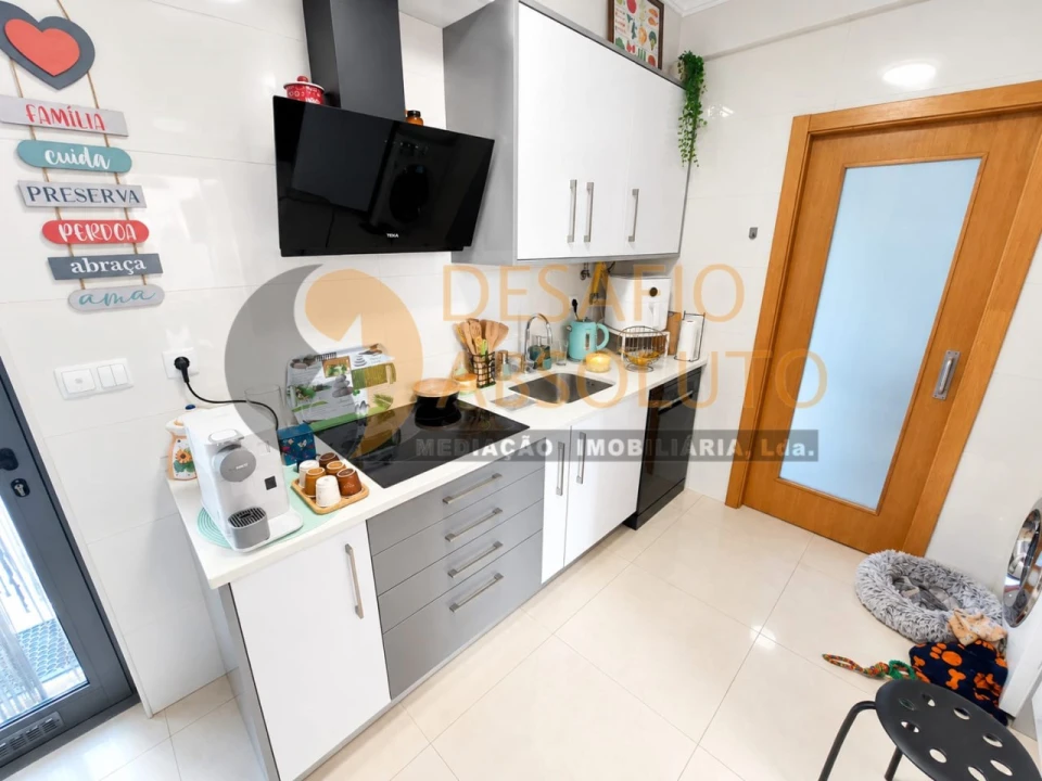 Moradia T3 para Venda em Alhos Vedros Foto 14