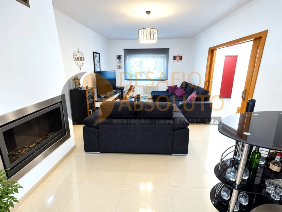 Moradia T3 para Venda em Alhos Vedros Foto 6