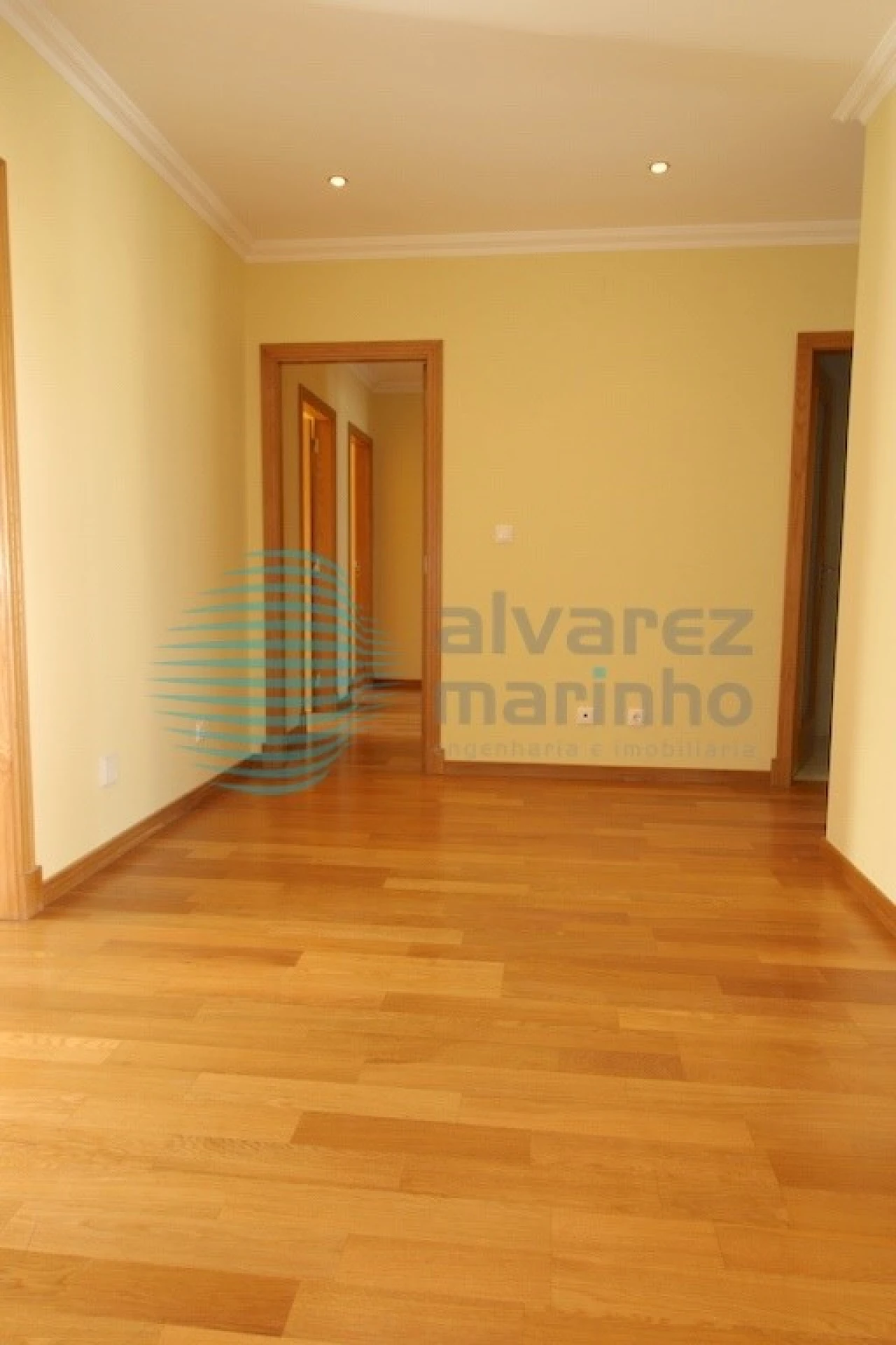 Apartamento T4 para Venda em Parque das Nações Foto 2