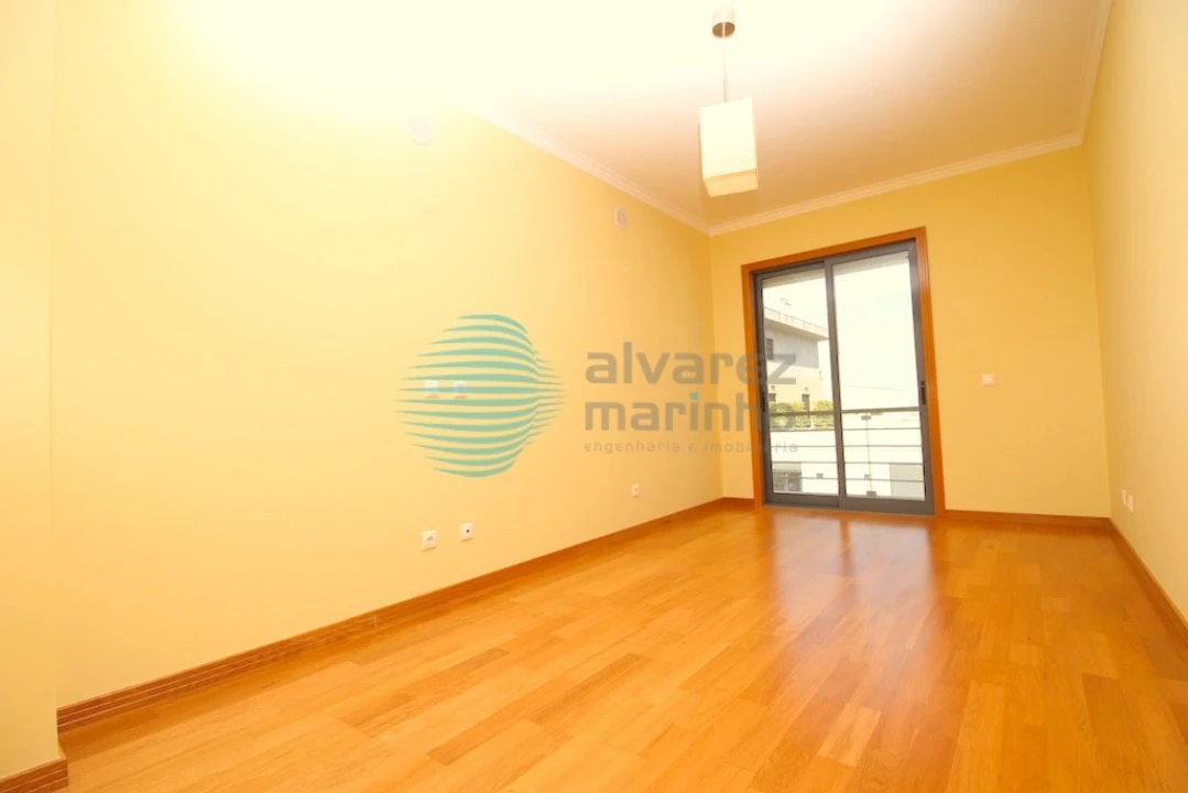 Apartamento T4 para Venda em Parque das Nações Foto 12