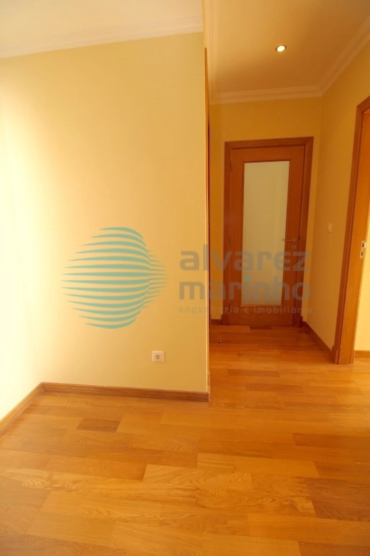 Apartamento T4 para Venda em Parque das Nações Foto 15