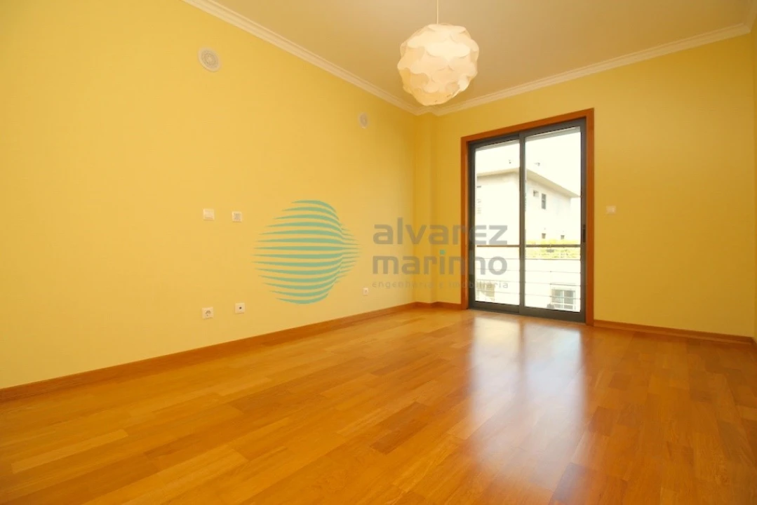Apartamento T4 para Venda em Parque das Nações Foto 24