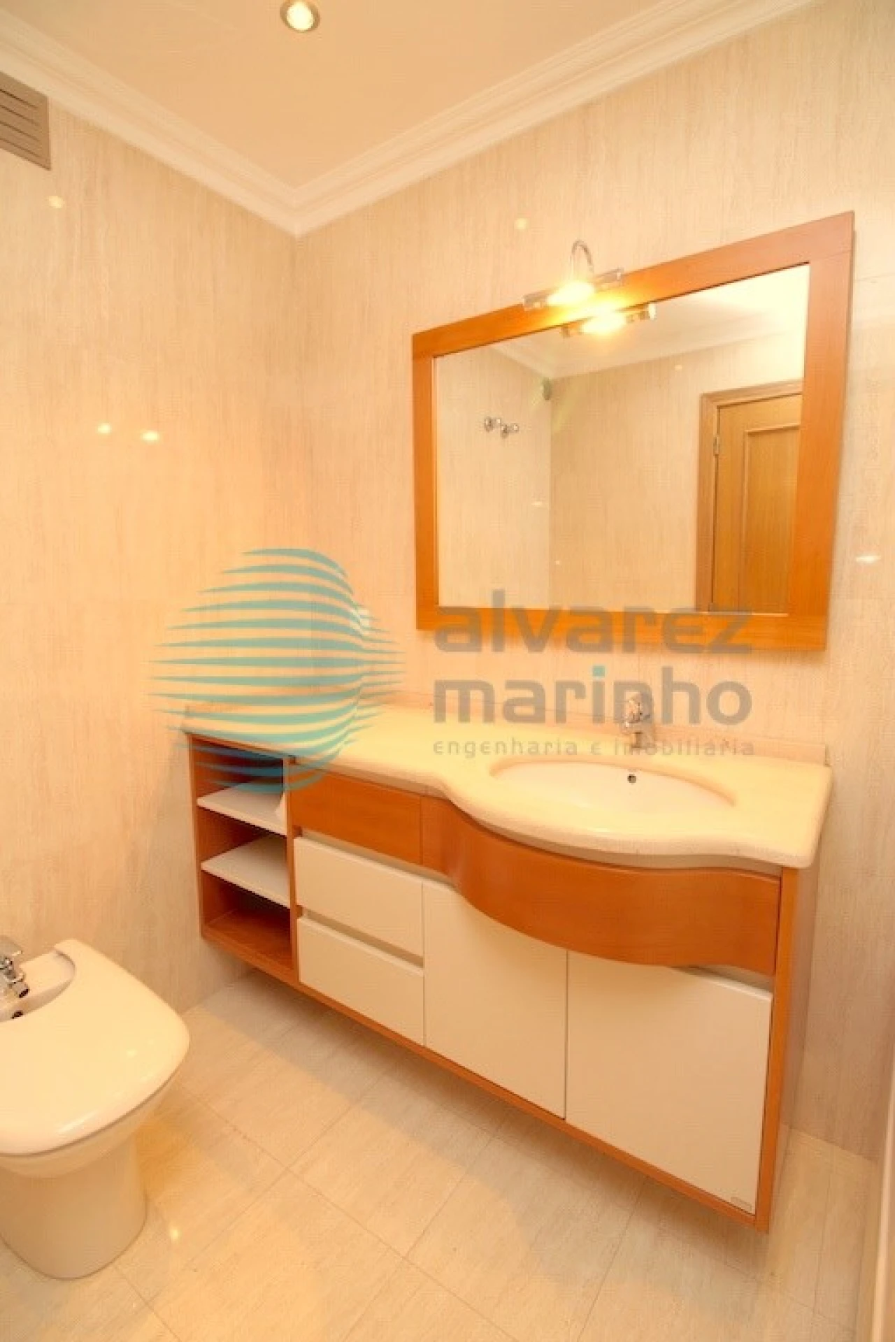 Apartamento T4 para Venda em Parque das Nações Foto 26