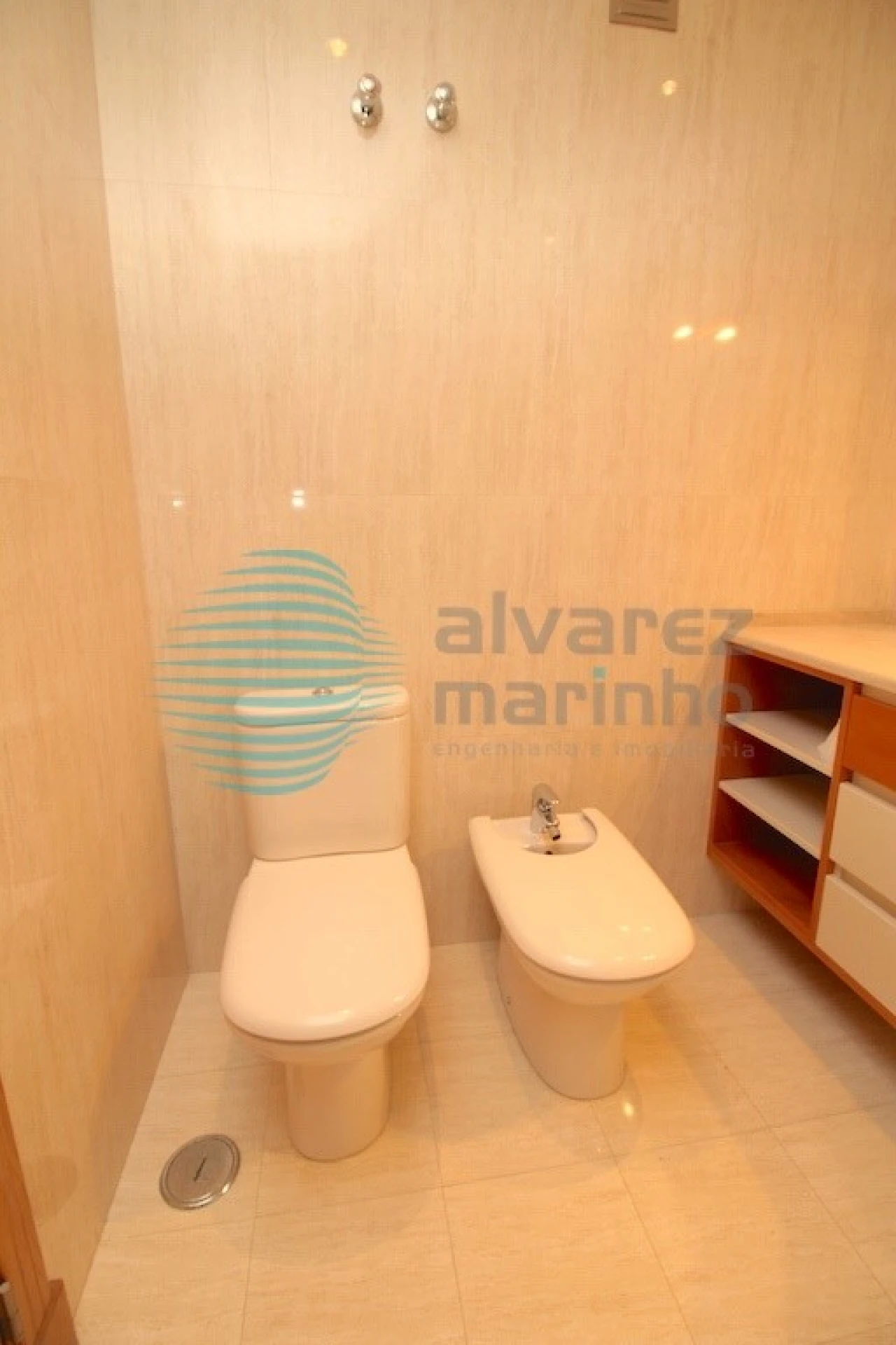 Apartamento T4 para Venda em Parque das Nações Foto 27