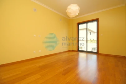 Apartamento T4 para Venda em Parque das Nações