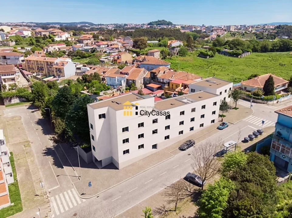 Apartamento T2 para Venda em Campanhã Foto 5