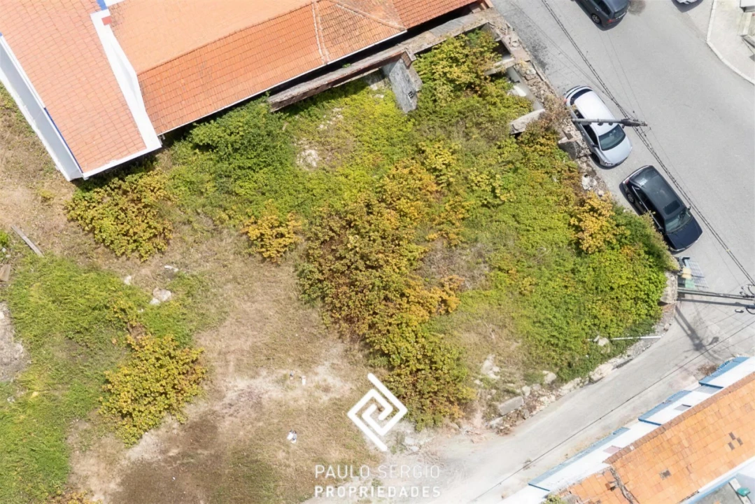 Terreno para Venda em Mafamude e Vilar do Paraíso Foto 1