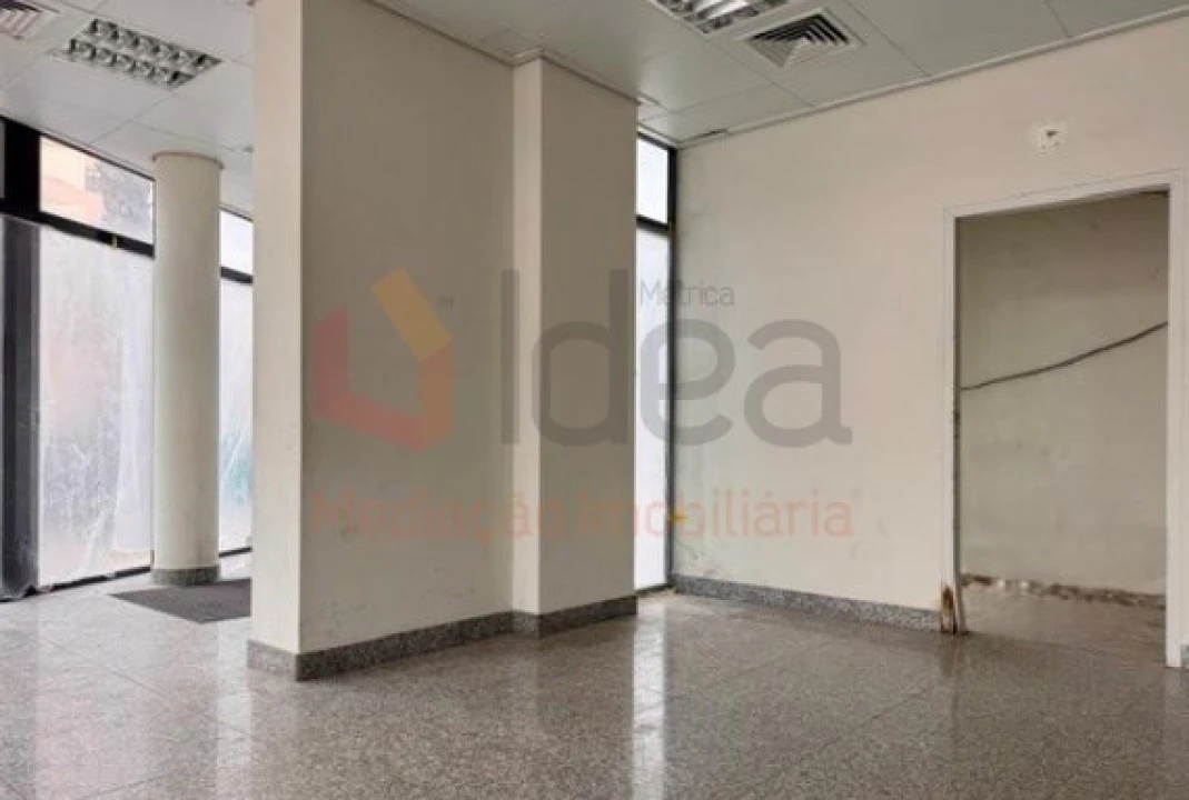 Loja para Venda em Ramada e Caneças Foto 5