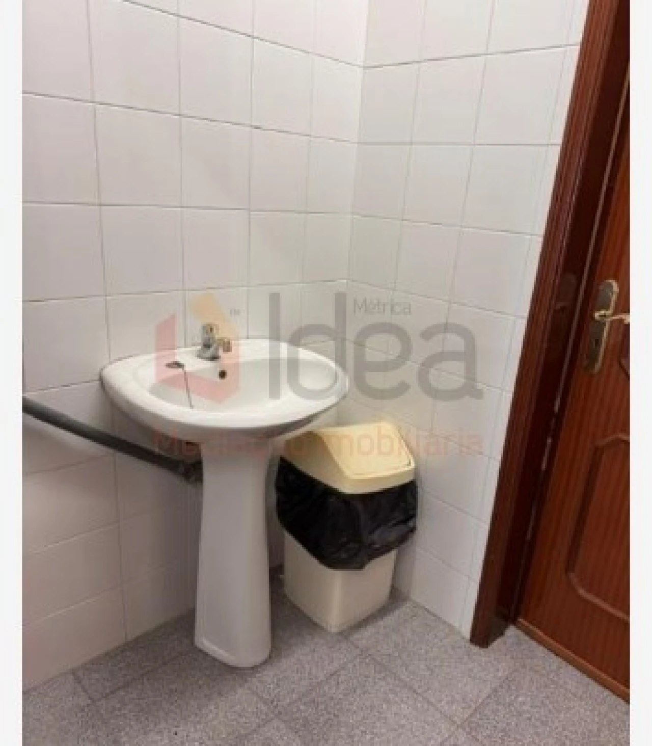Loja para Venda em Ramada e Caneças Foto 8