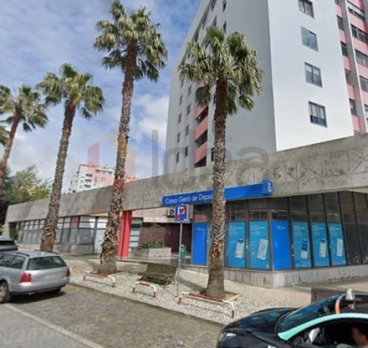 Loja para Venda em Ramada e Caneças Foto 13