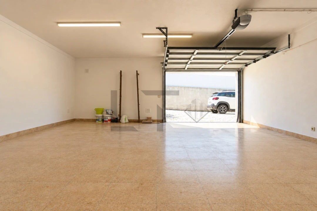 Moradia T4 para Venda em Mafra Foto 54