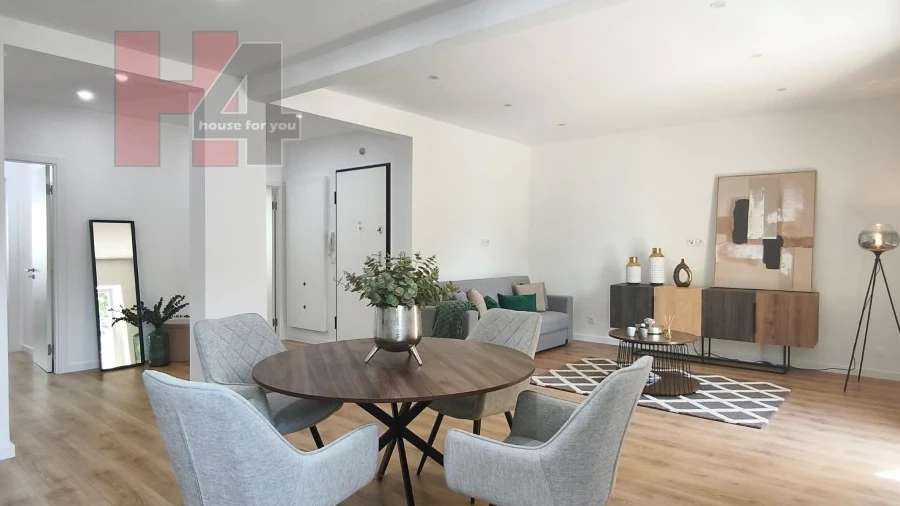 Apartamento T3 para Venda em São Domingos de Benfica
