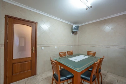 Moradia T6 para Venda em Freamunde