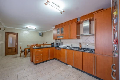 Moradia T6 para Venda em Freamunde