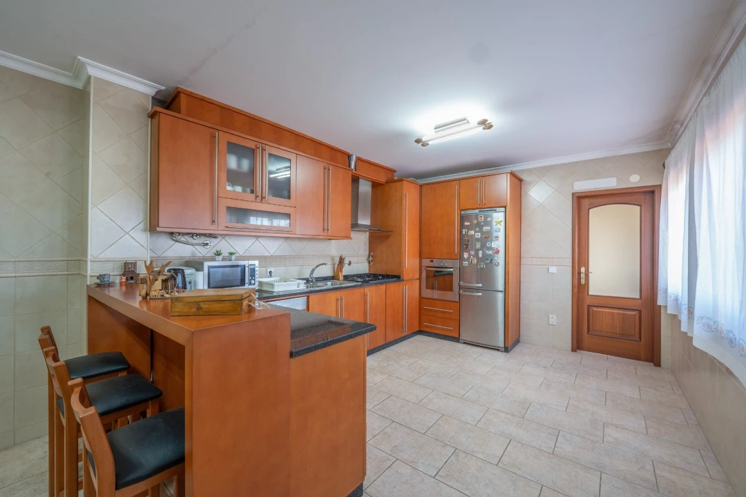 Moradia T6 para Venda em Freamunde Foto 7