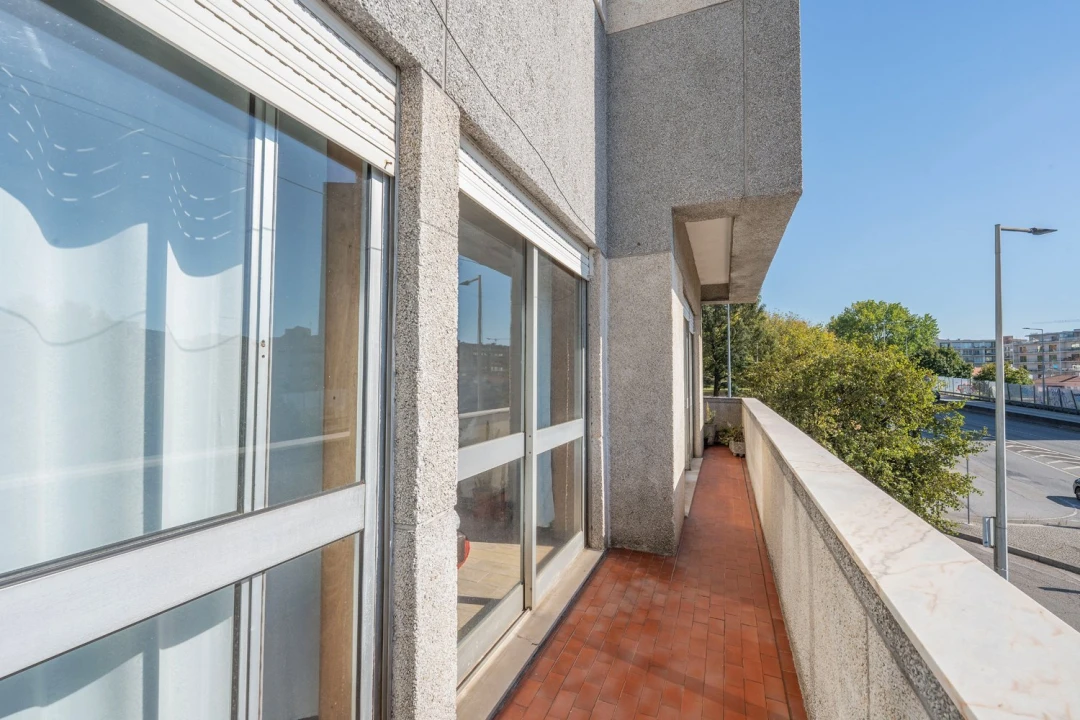 Apartamento T4 para Venda em Santa Marinha e São Pedro da Afurada Foto 4